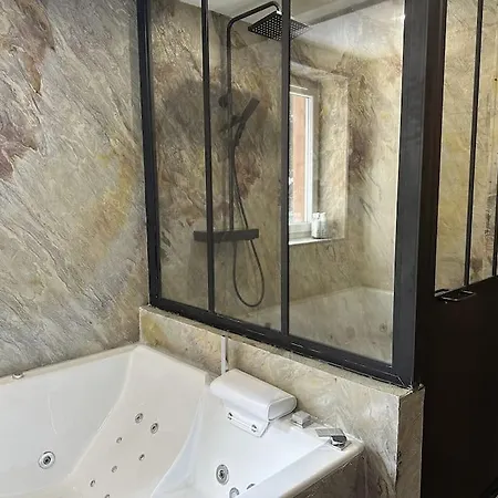 アパート La Montagne 2 Alpes 12 Pers Standing Skis Au Pied レ・デュー・アルプ